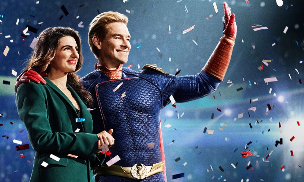 Homelander (Capitão Pátria) e Victoria Neuman juntos e sorridentes em arte promocional da 4ª temporada de The Boys.