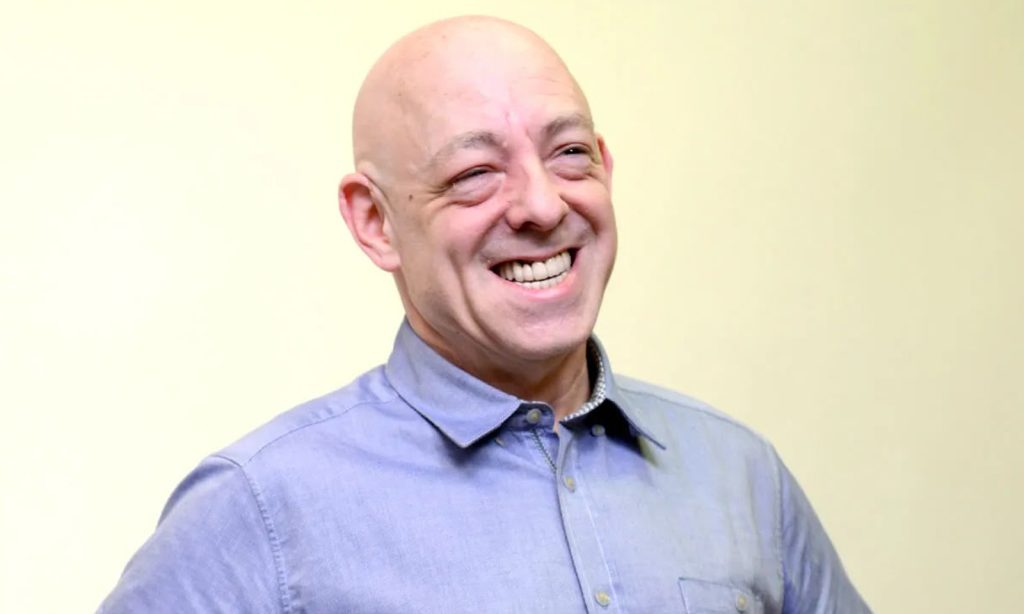 CCXP26 terá Brian Michael Bendis, um dos criadores de Miles Morales, no Artists' Valley